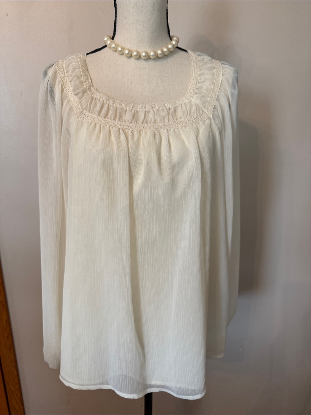 🆕 Ivory Long-Sleeve Lori Blouse - Lightweight Womens Top